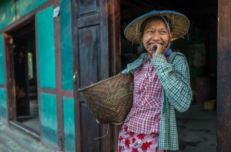 Hnin Naung,along the Chindwin River